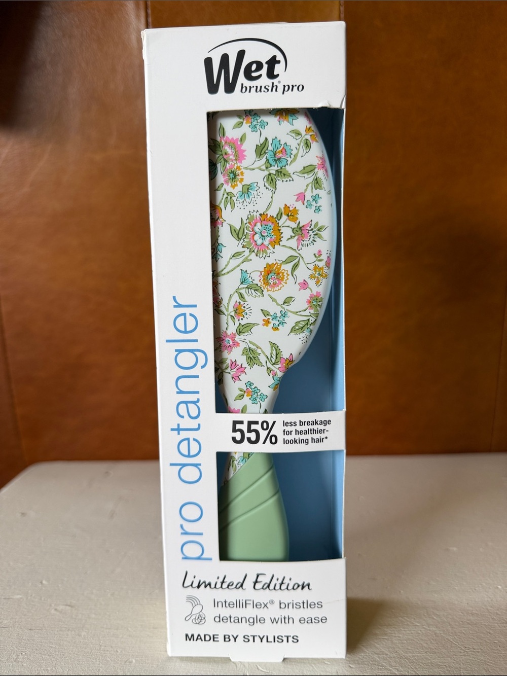 Wet Brush Pro Detangler Hair Brush - IntelliFlex Bristles - Garden Party - Green